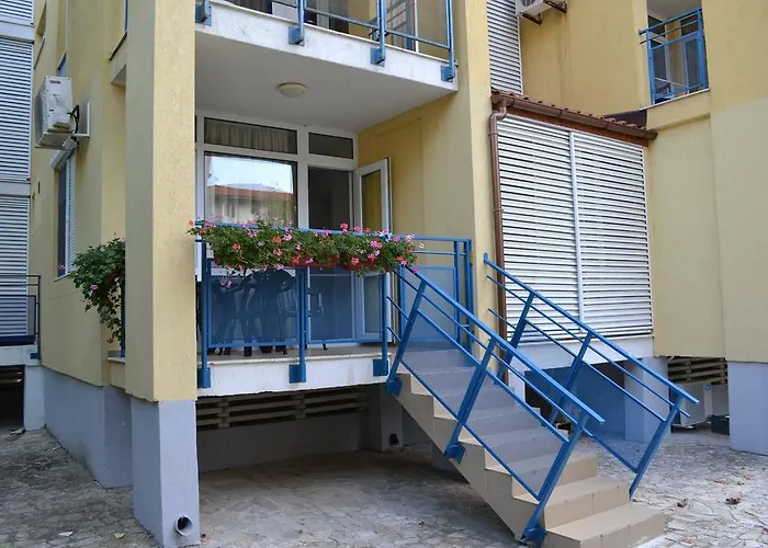 Peevi Elit 1 Sunny Beach